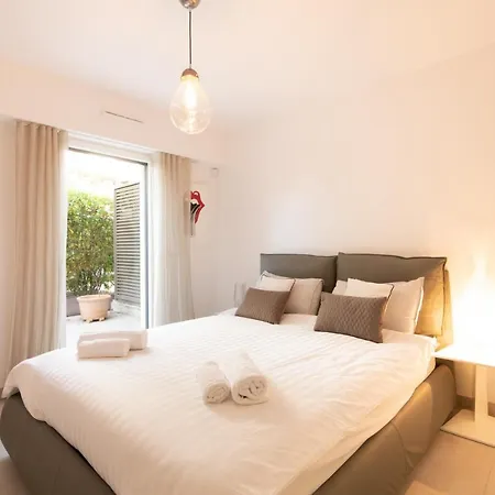 Διαμέρισμα Enjoy, 3 Chambre En Centre-ville *